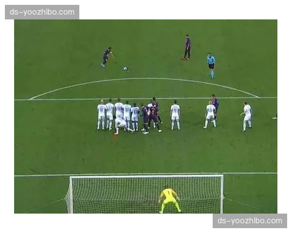 赫罗纳前场支点作用 高中锋战术如何制造定位球机会